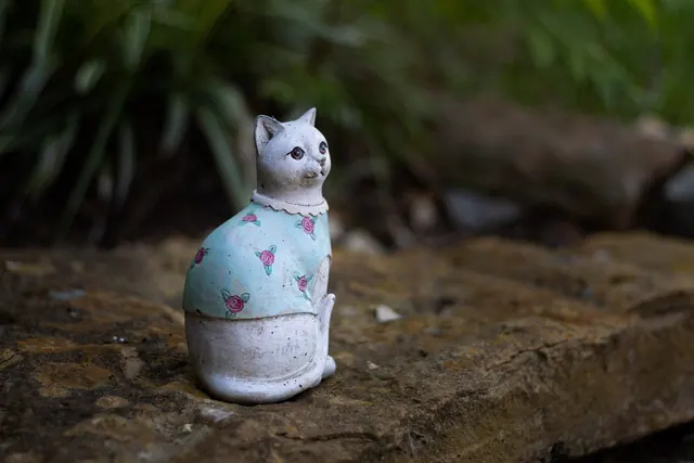 cat, feline, cat decor, garden decor, garden, front porch, flower bed, pet, kitten, cat statue, animal, cat figurine, nature, patio, cute
