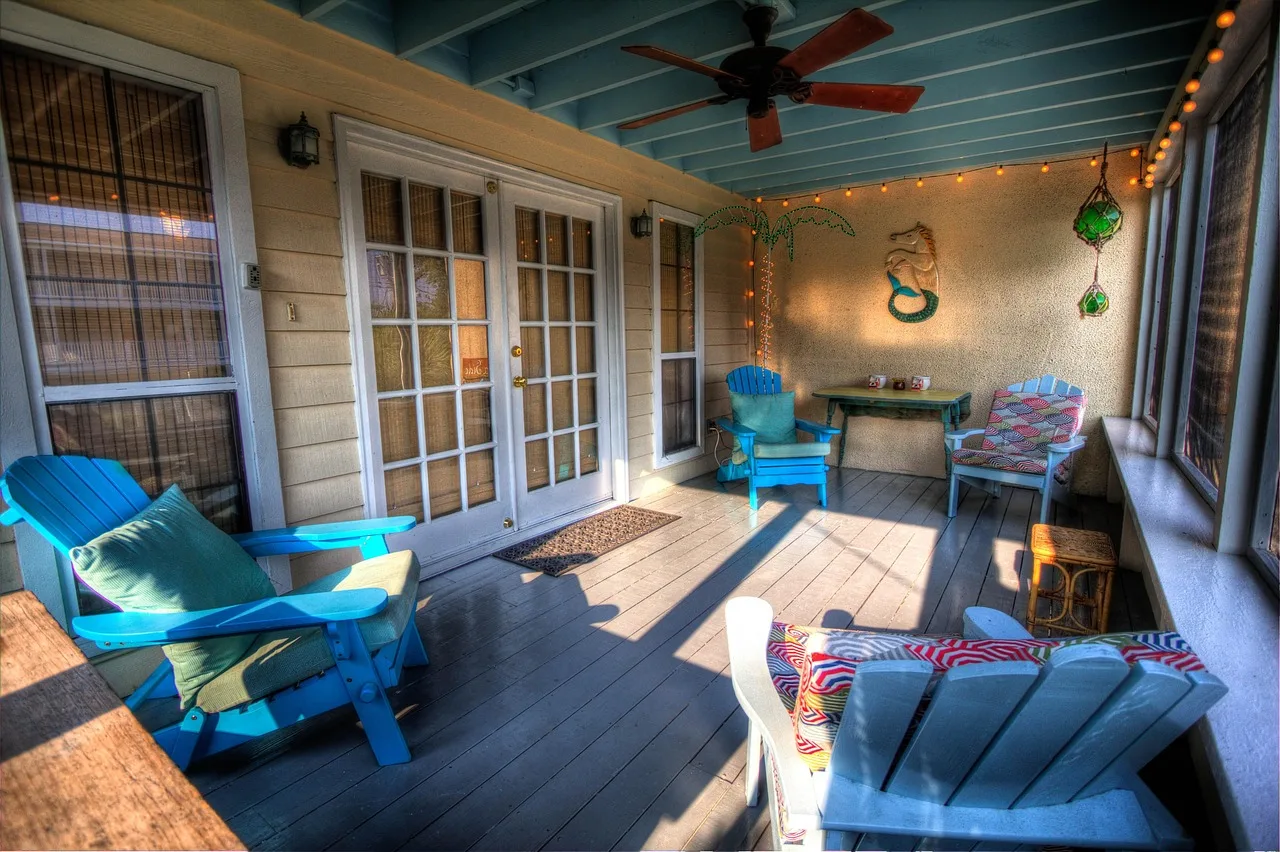 veranda, porch, verandah, house, home, comfortable, seating, veranda, porch, porch, porch, porch, porch. 3 pointers on inside porch restoration that hold up