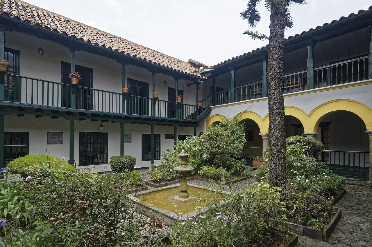 colombia, bogotá, colonial building, building, patio, garden, architecture, nature, city. Patio renovation spending order: what to fund first